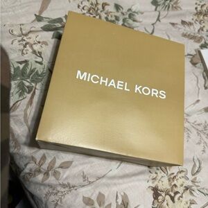 Michael kors small gift boxes